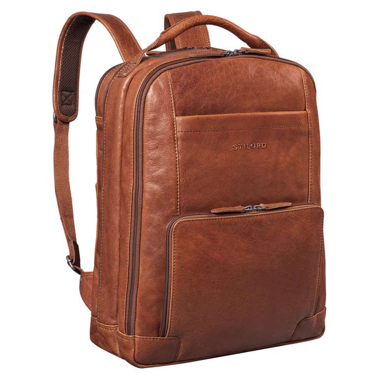 Zaino pelle uomo vintage marrone con quattro scomparti con cerniera da una prospettiva frontale obliqua